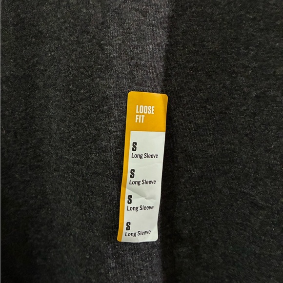 Carhartt Men’s Small Shirt - Picture 2 of 5